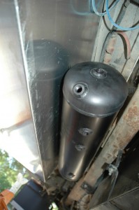 AccuAir 5-gallon air tank